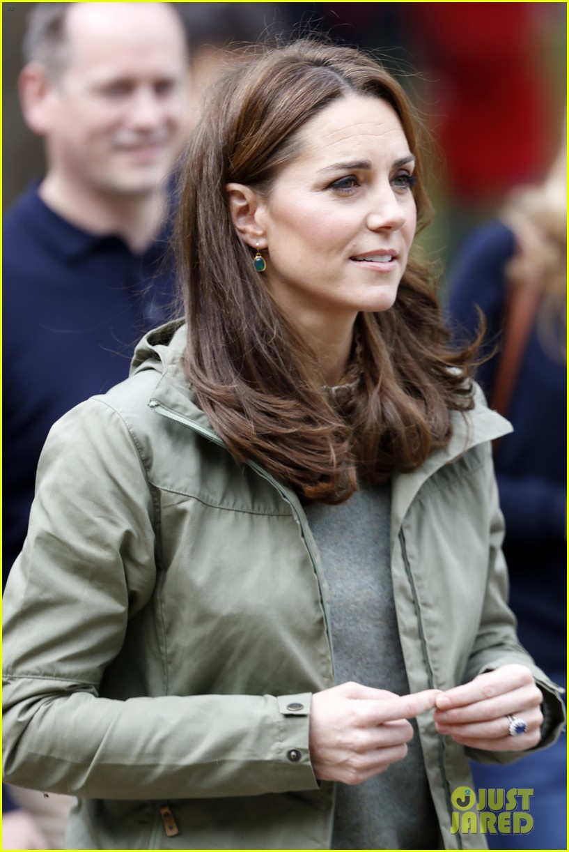 Kate Middleton Returns From Materinty Leave in First Official