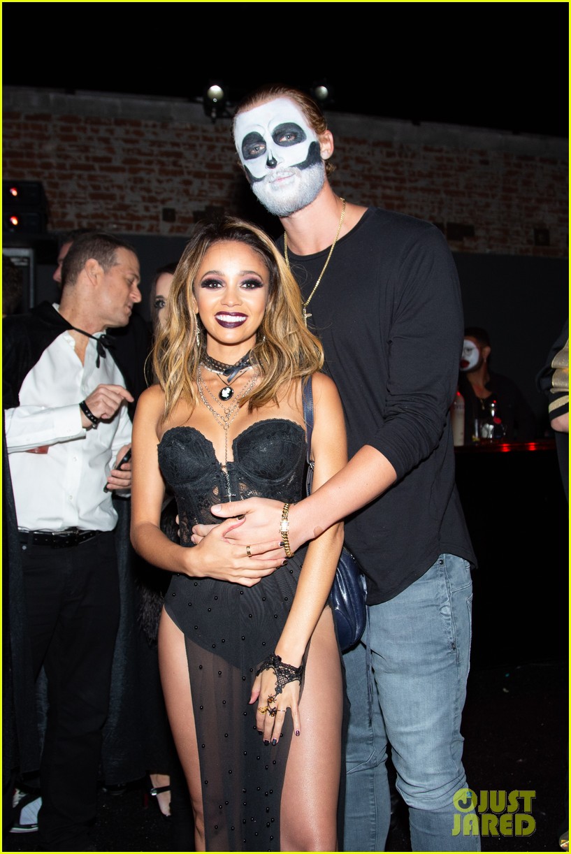 riverdale stars just jared halloween party 02