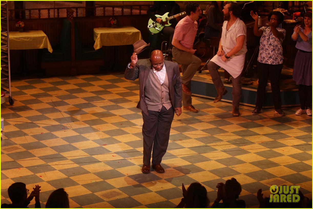 Al Roker Makes His Broadway Debut in 'Waitress' (Photos) Photo 4159777