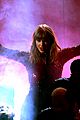 taylor swift performs american music awards 2018 06