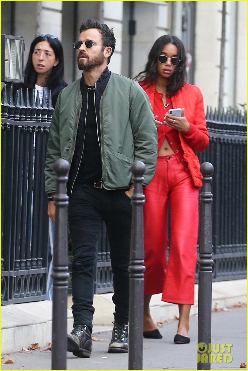 Justin Theroux Spends Time with Actress Laura Harrier in Paris Photo(01)