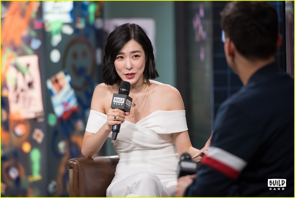 tiffany young build series 044165223