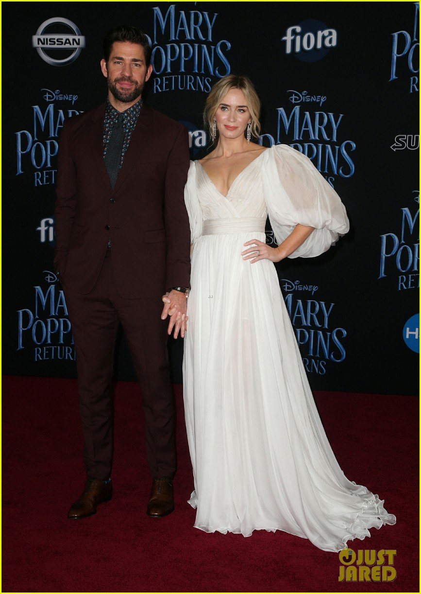 Emily Blunt Wows at 'Mary Poppins Returns' World Premiere with John