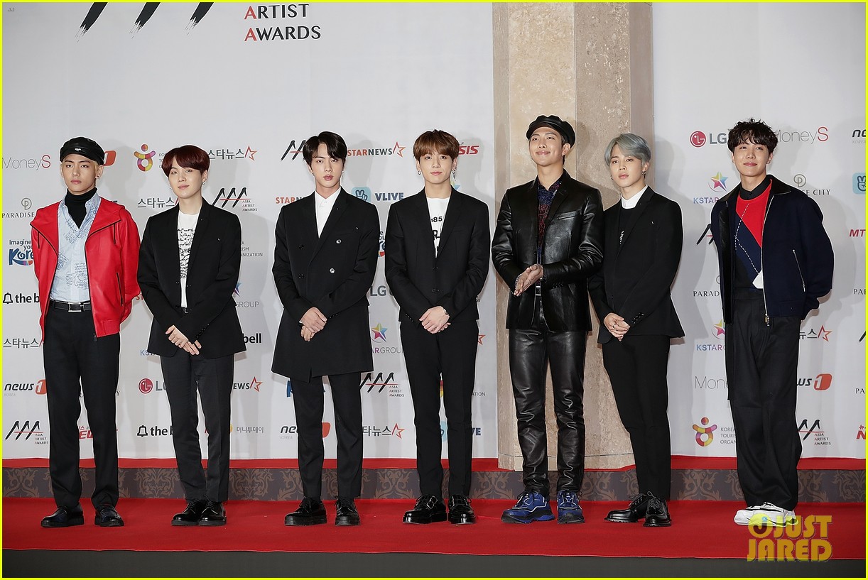 BTS Hits the Red Carpet at Asia Artist Awards 2018!: Photo 4189906