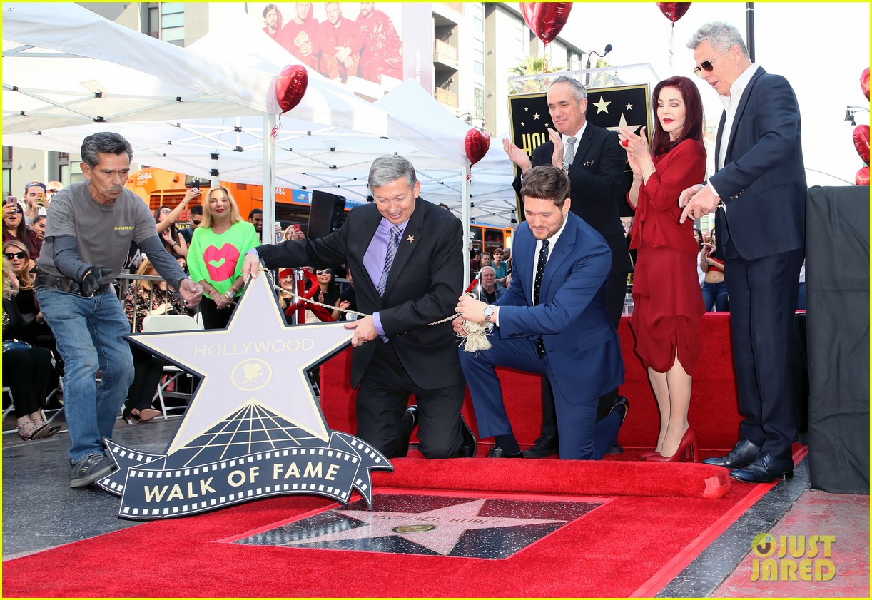 michael buble gets his star at hollywood walk of fame ceremony 05