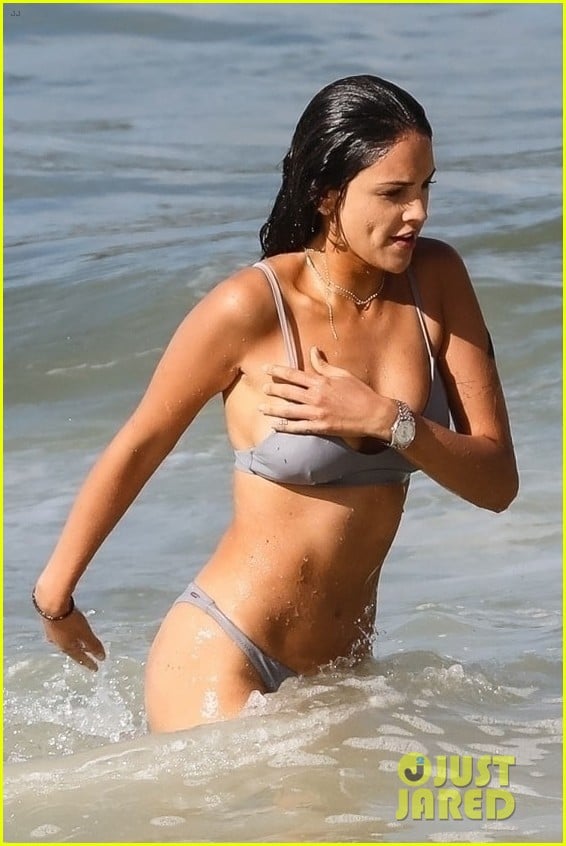 Eiza González Body Type One - Genetic Body Composition and Shape