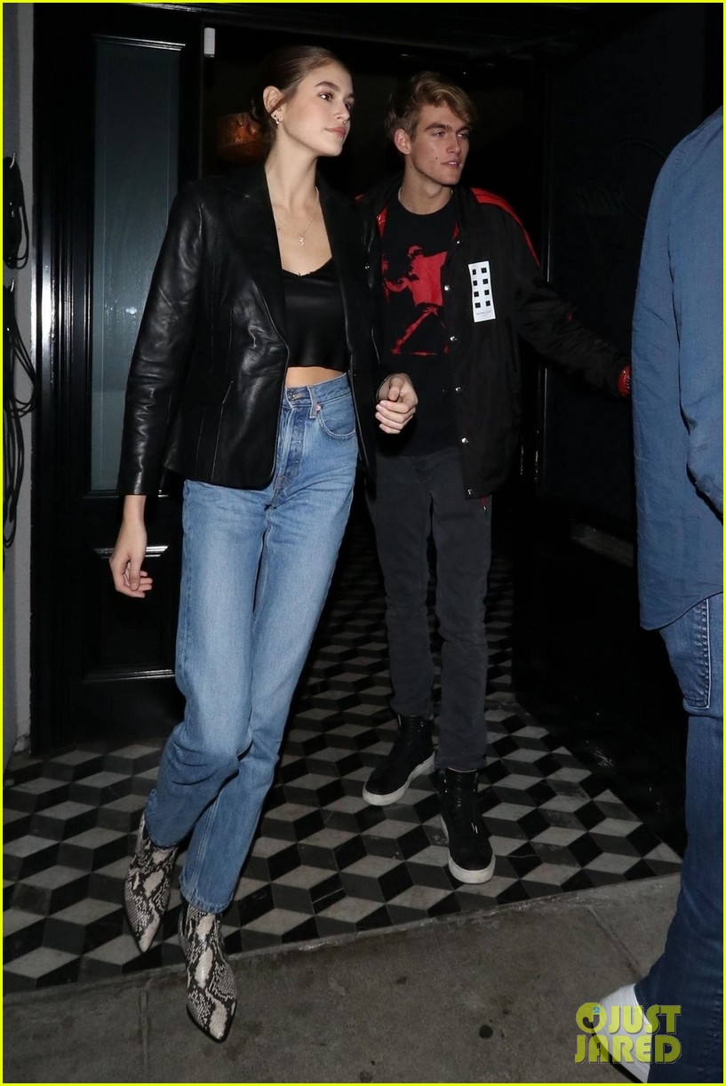 Cindy Crawford & Rande Gerber Join Kids Kaia & Presley For Family