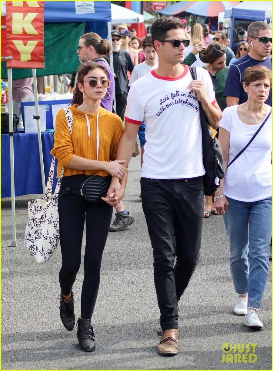 sarah hyland and wells adams share sweet kiss at the farmers market 054176478