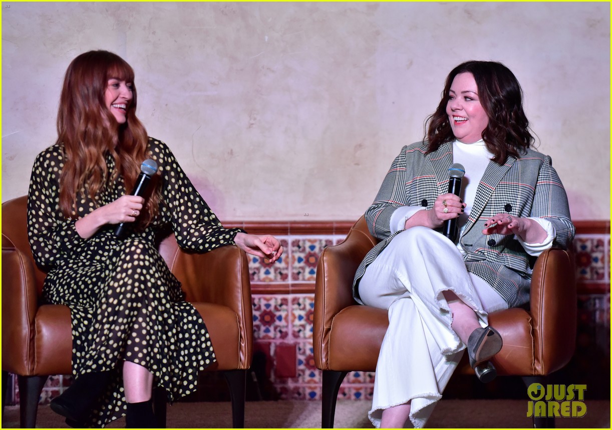 melissa mccarthy promotes new movie can you forgive me in hollywood 064182188