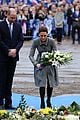 kate middleton prince william pay respects 21