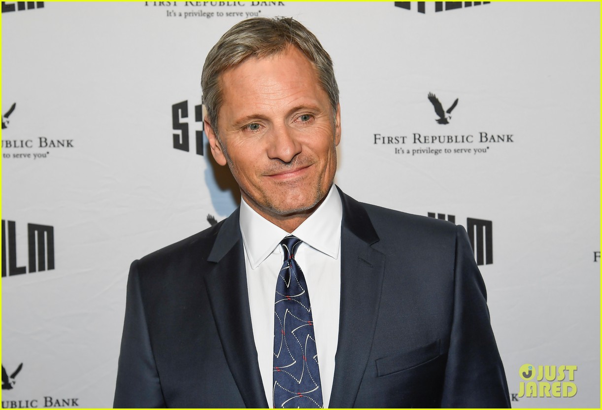 viggo mortensen says its a particularly good time for his film green book 06