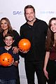 paul rudd hosts his annual all star bowling benefit for say 05
