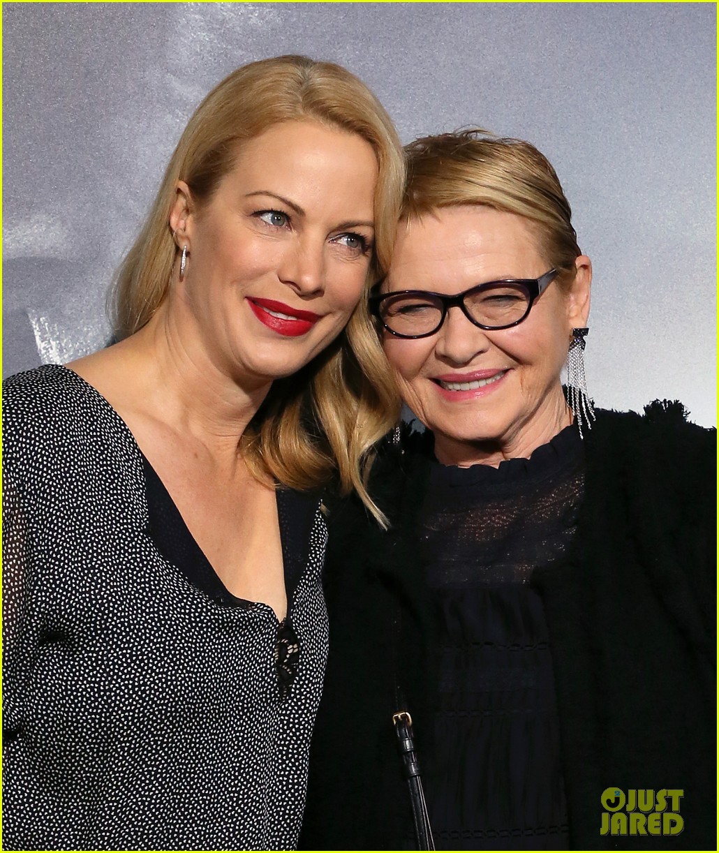 Clint, Scott, & Alison Eastwood Have Family Night at 'The Mule ...