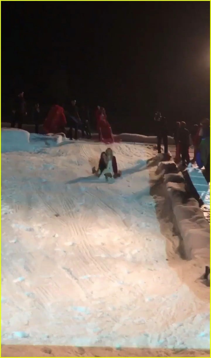 Kim Kardashian Goes Sledding in Her Gown with Paris Hilton at Christmas(02)