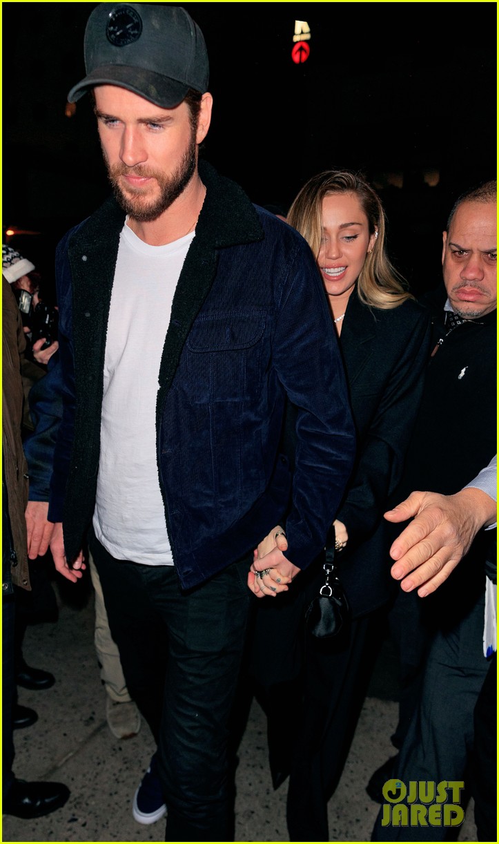 miley cyrus liam hemsworth snl after party 064199152
