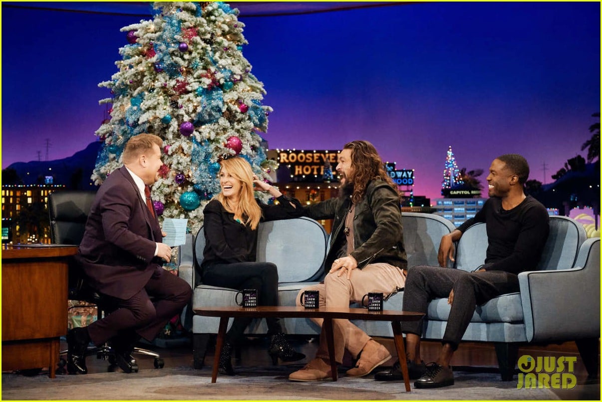 Jason Momoa 'Geeked Out' Over Meeting Julia Roberts on 'Late Late Show