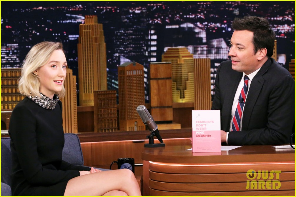 jimmy fallon saoirse ronan perfrom duet of the pogues fairytale of new york 01