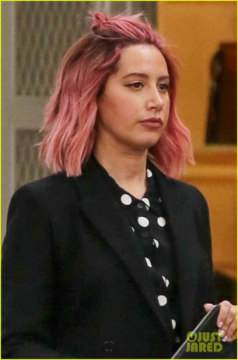 ashley tisdale debuts bright pink hair in weho 024198948