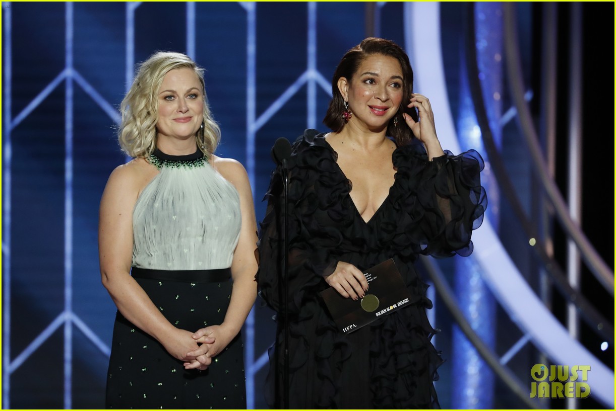 Maya Rudolph Hilariously Proposes to Amy Poehler at Golden Globes 2019