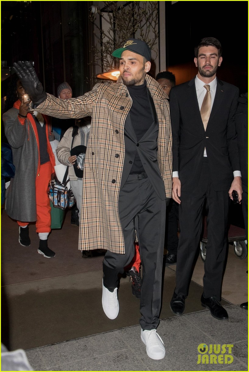 chris brown emerges in paris with ammika harris after arrest 054215491