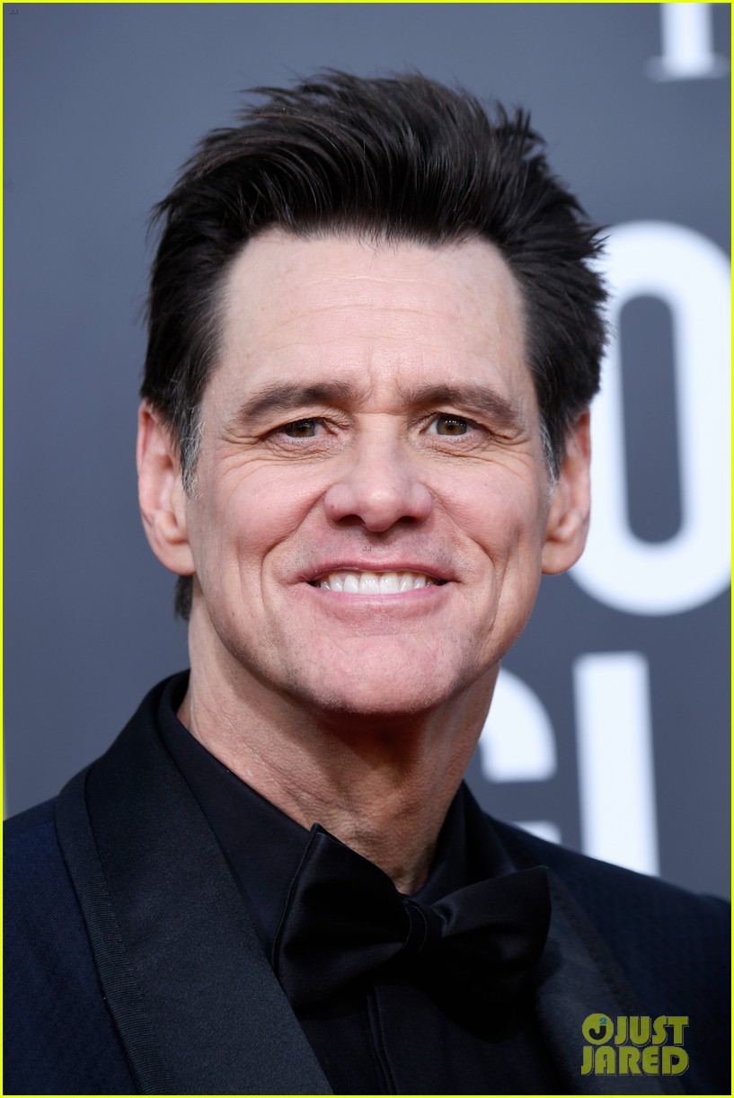 jim carrey new girlfriend ginger gonzaga step out for golden globes 014206787