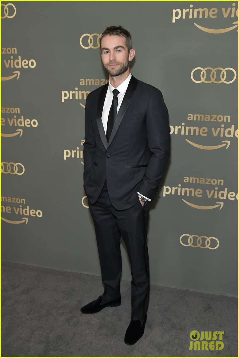 chace crawford tyler hoechlin are studs at golden globes after parties 16