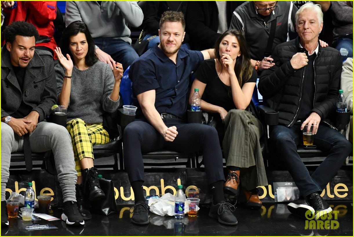 dan reynolds wife aja cozy up at clippers game after announcing reconciliation 014212783