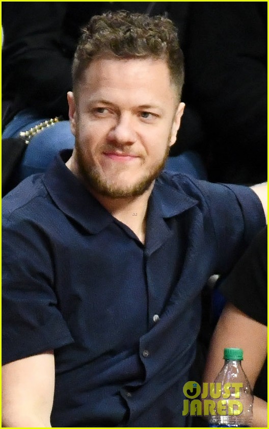dan reynolds wife aja cozy up at clippers game after announcing reconciliation 044212786