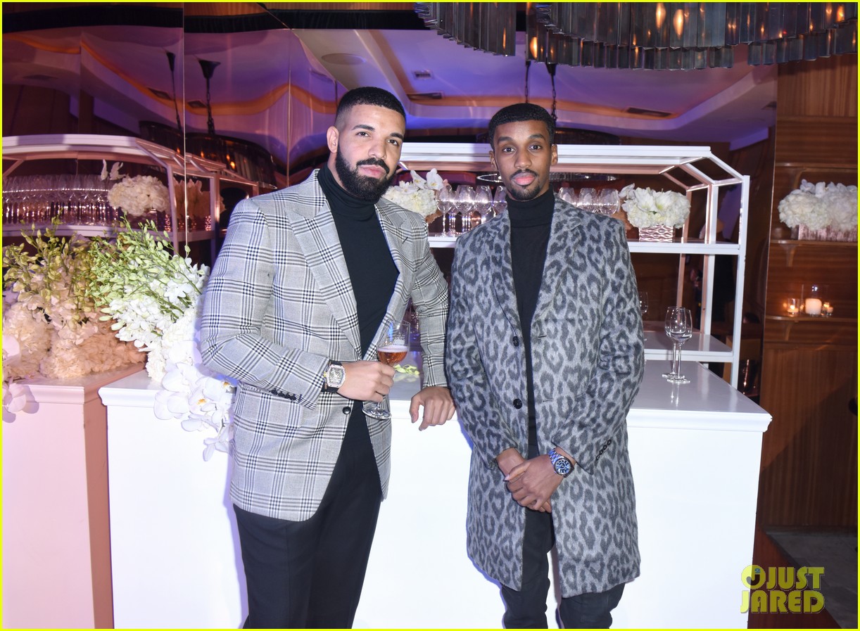 drake new years eve party 27