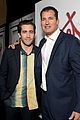 jake gyllenhaal and billy magnussen join velvet buzzsaw cast at premiere 44