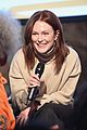 julianne moore represents peace week at nycs town hall 04