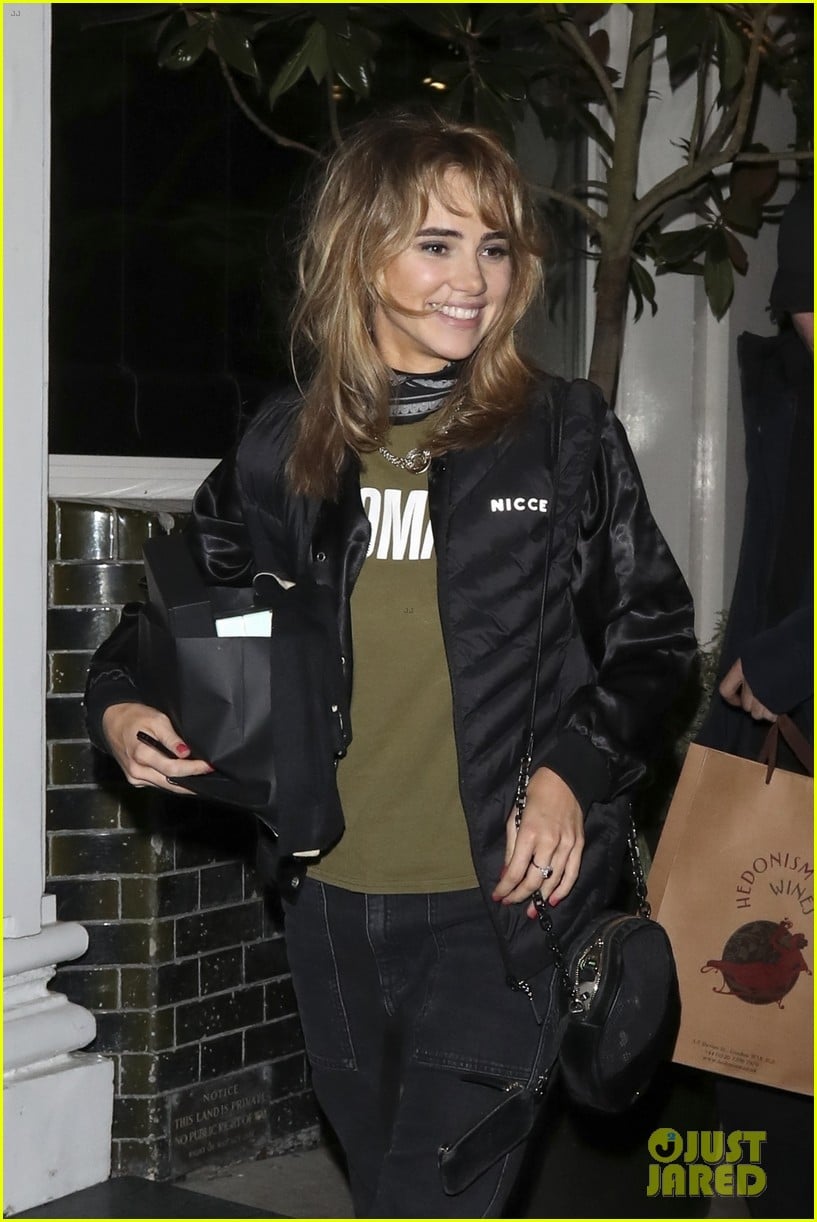 Suki Waterhouse Celebrates Birthday with Boyfriend Robert Pattinson