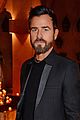 justin theroux and elizabeth hurley look sharp at formula e championship dinner 03