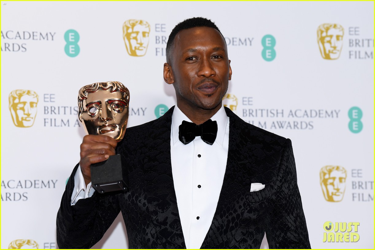 Mahershala Ali Wins Best Supporting Actor at BAFTAs 2019! Photo