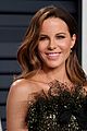 kate beckinsale steps out solo for vanity fairs oscars party 01
