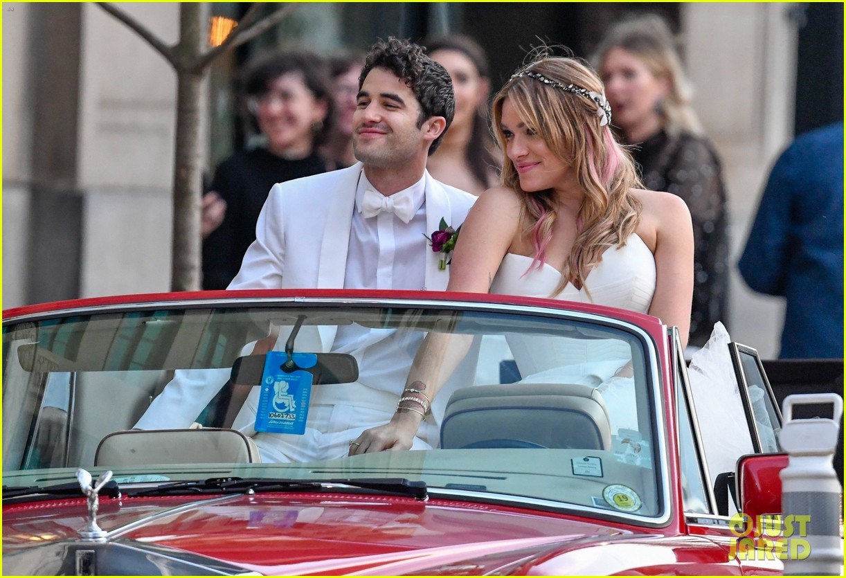 Darren Criss & Mia Swier Are Married See Their Wedding Photos! Photo