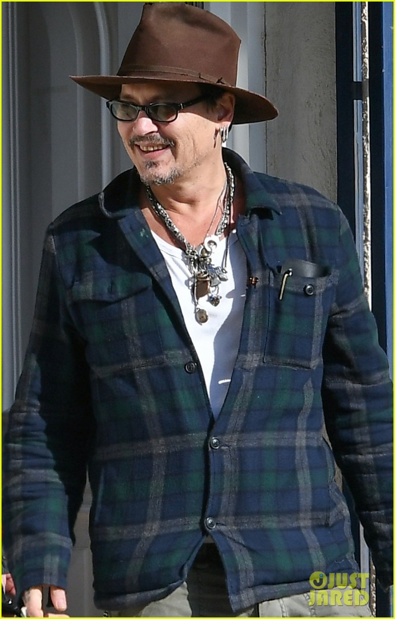 johnny depp spotted with mystery woman 044238853