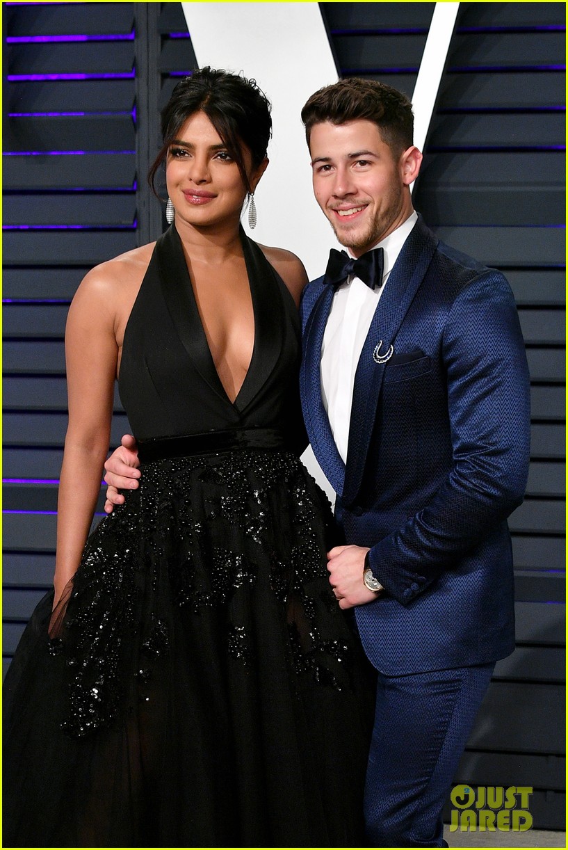 Nick & Joe Jonas are Joined by Priyanka Chopra & Sophie Turner at