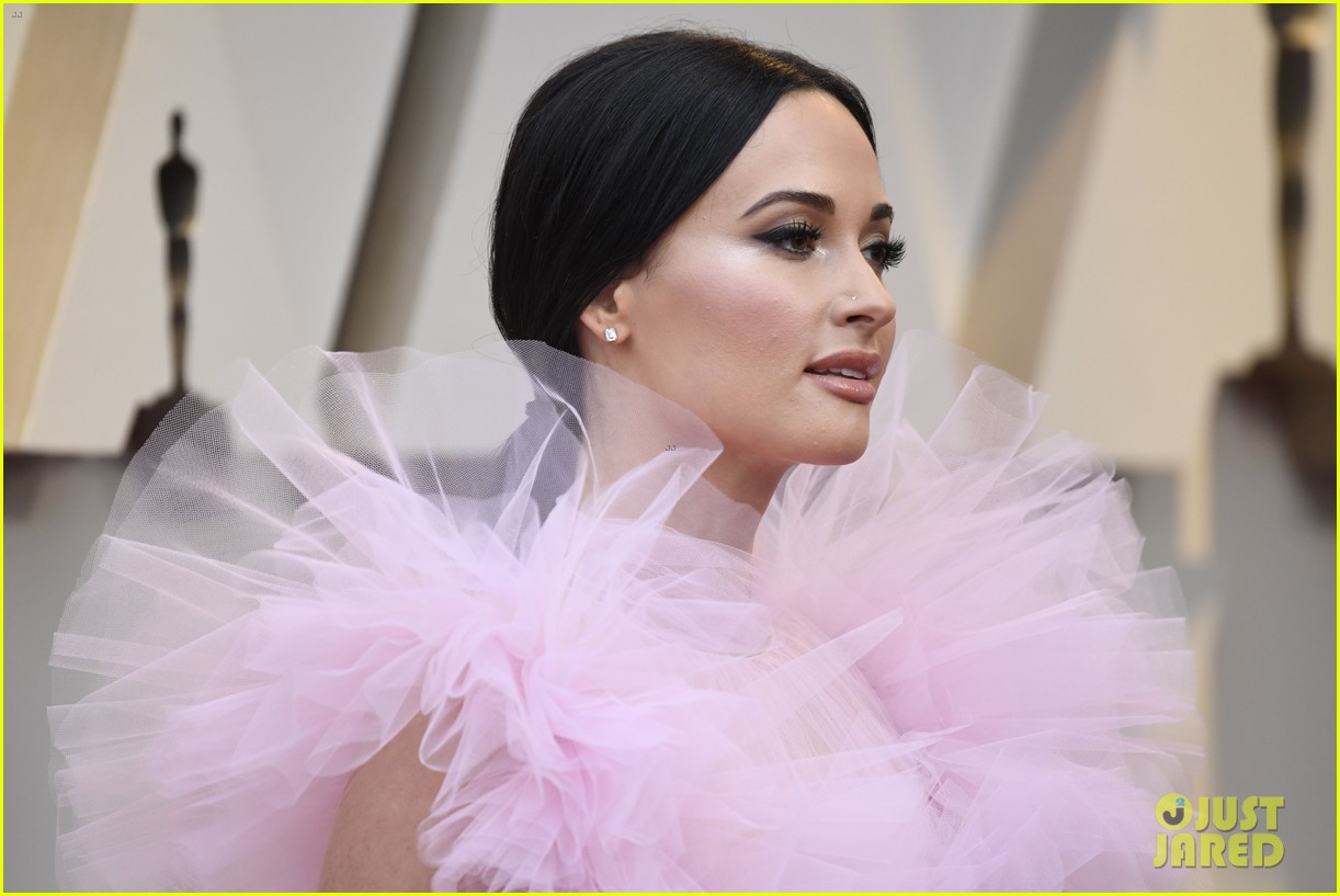 Kacey Musgraves Is Pretty in Pink at Oscars 2019! Photo 4245013