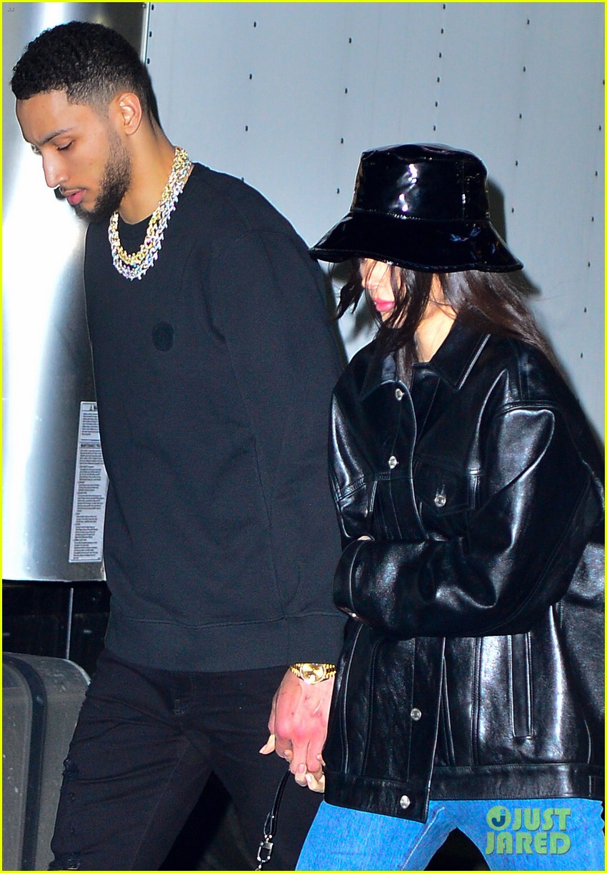 Kendall Jenner & Ben Simmons Hold Hands on Early Valentine's Day Date