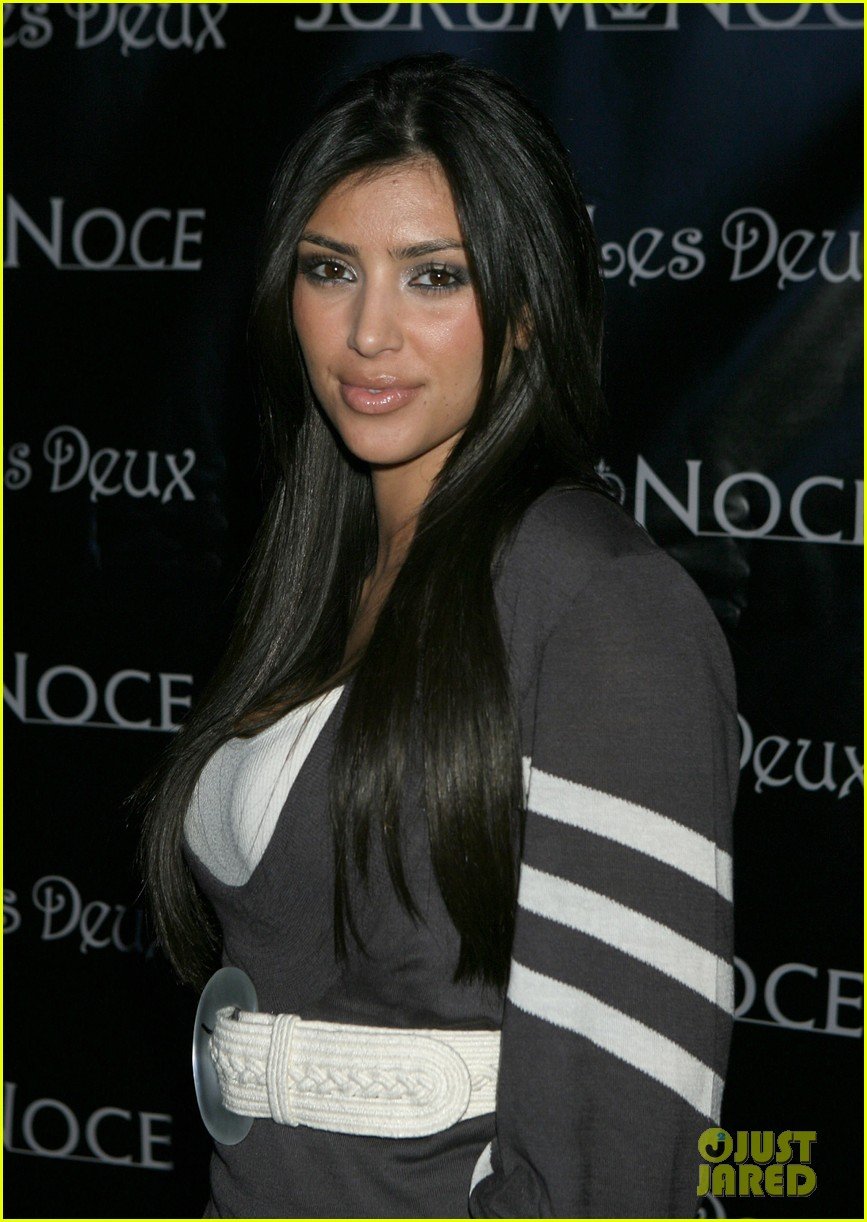 Kim Kardashian Reveals She Never Got a Nose Job: 'Everyone Thought I Did':  Photo 4238705 | Kim Kardashian Photos | Just Jared: Entertainment News, image size:867x1222