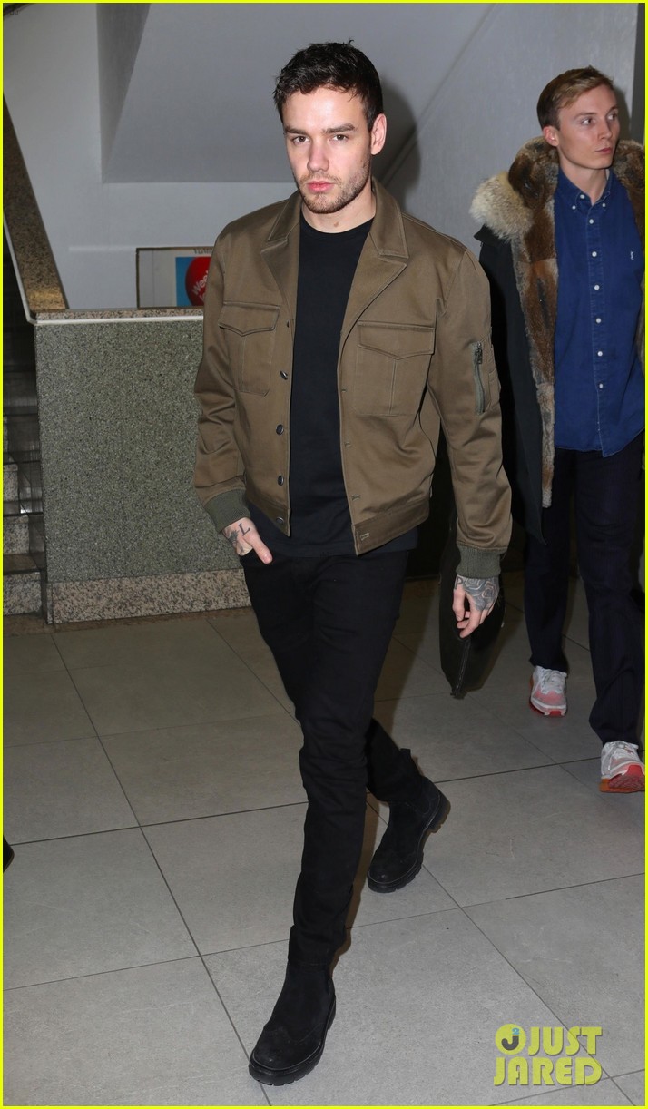 liam payne makes his arrival in milan for fashion week 01