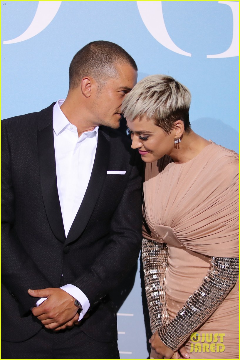 katy perry orlando bloom are engaged 024239480