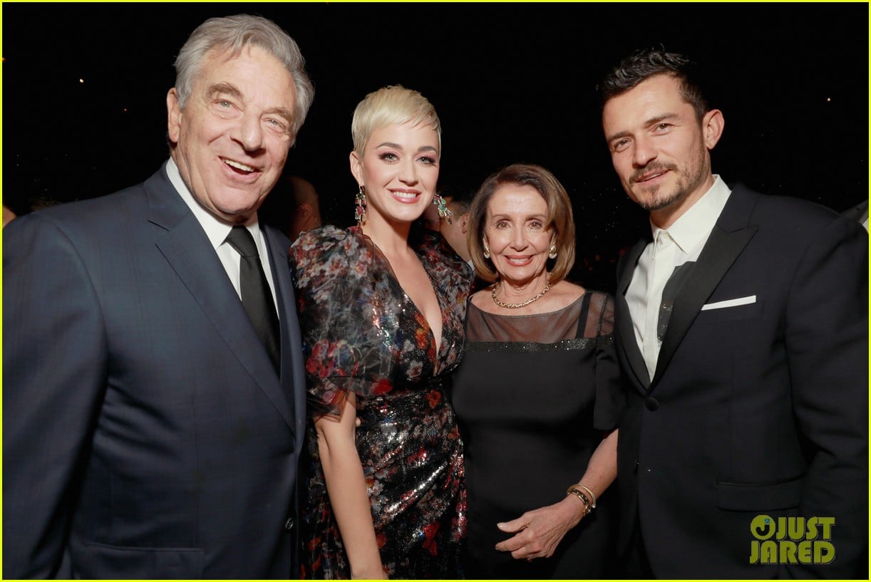 Katy Perry Meets Nancy Pelosi, Does Her Viral Clap with Her! Photo(01)