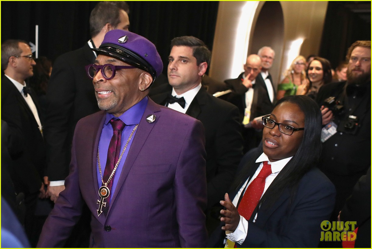 spike lee storms out of oscars 114246315