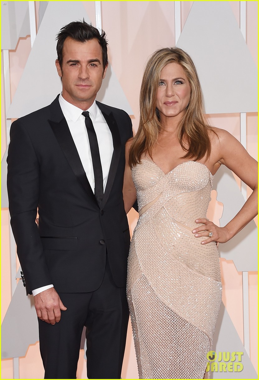 Justin Theroux Wishes ExWife Jennifer Aniston a Happy Birthday Photo(02)