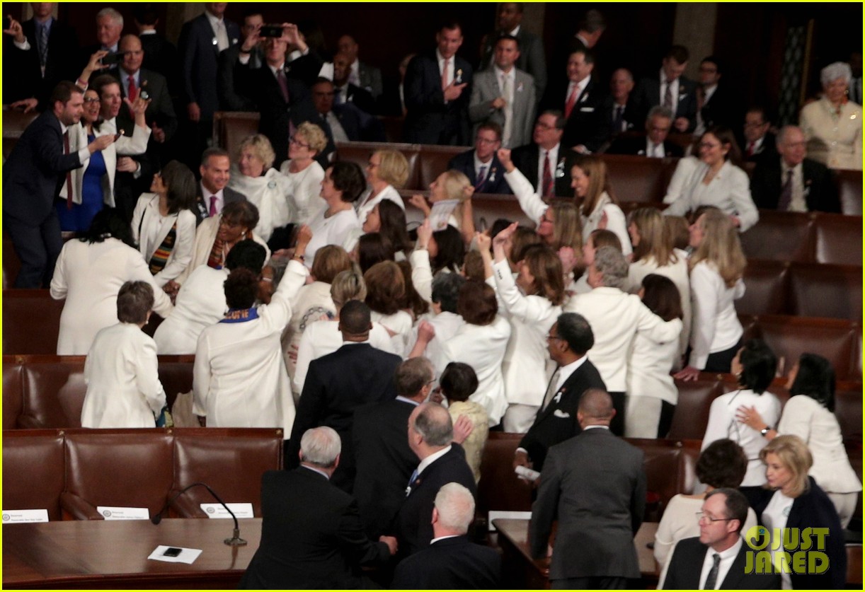 women of congress wear white for state of the union 054224107