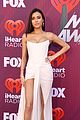 madison beer is a vision in white at iheartradio music awards 02