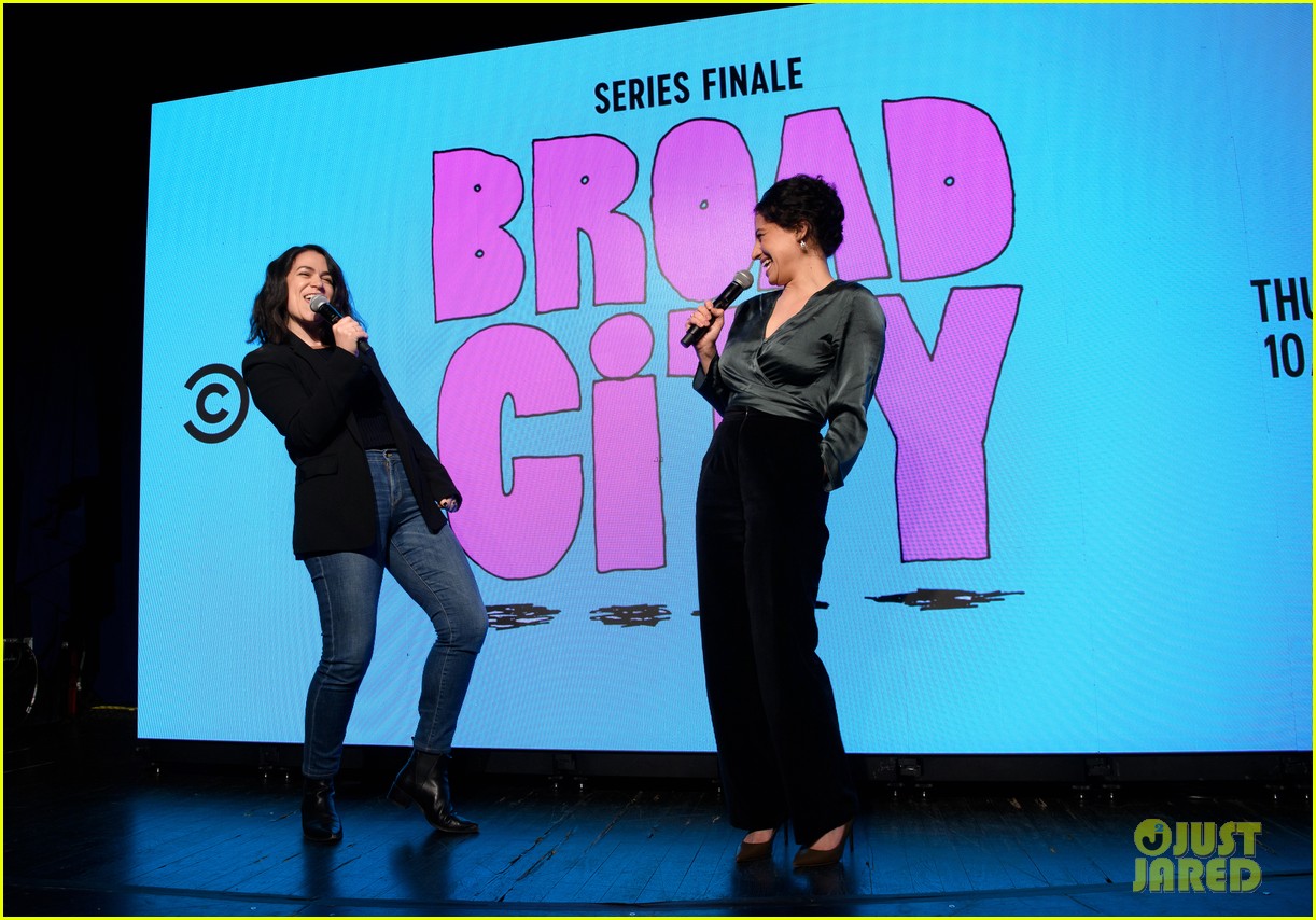 abbi jacobson ilana glazer host broad city series finale viewing party 054263795
