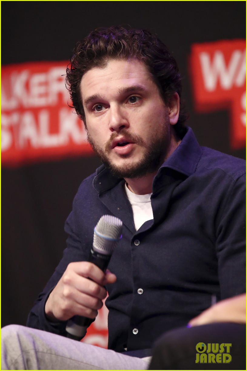Kit Harington Attends Fan Convention in Berlin! Photo 4261800 Kit